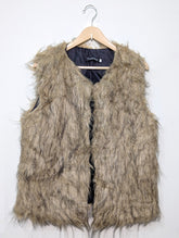 250 Classic Fur Jacket for Cold Weather – Best Winter Collection Pakistan | Velnoor