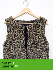 252 Warm Fur Jacket for Winter Season – Trendy Outerwear Pakistan | Velnoor