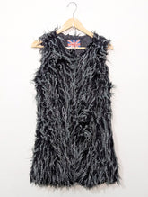 260 Elegant Faux Fur Jacket – Luxury Winter Fashion Pakistan | Velnoor