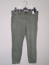 209 Regular Fit Jeans for Everyday Wear Pakistan – Velnoor