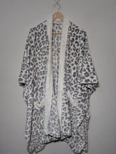 305 Luxury Winter Shawl for Women – Branded Soft Wrap Pakistan-Velnoor