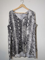 141 Cozy Top for Girls – Shop Online Pakistan – Velnoor