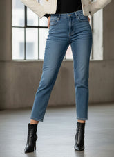 1624 Comfortable Branded Denim Jeans Pakistan – Velnoor