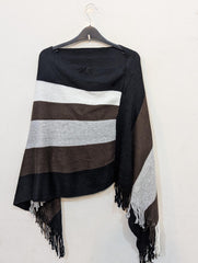 1445 Premium Quality Wool Shawl – Stylish Women’s Winter Accessory Pakistan -velnoor