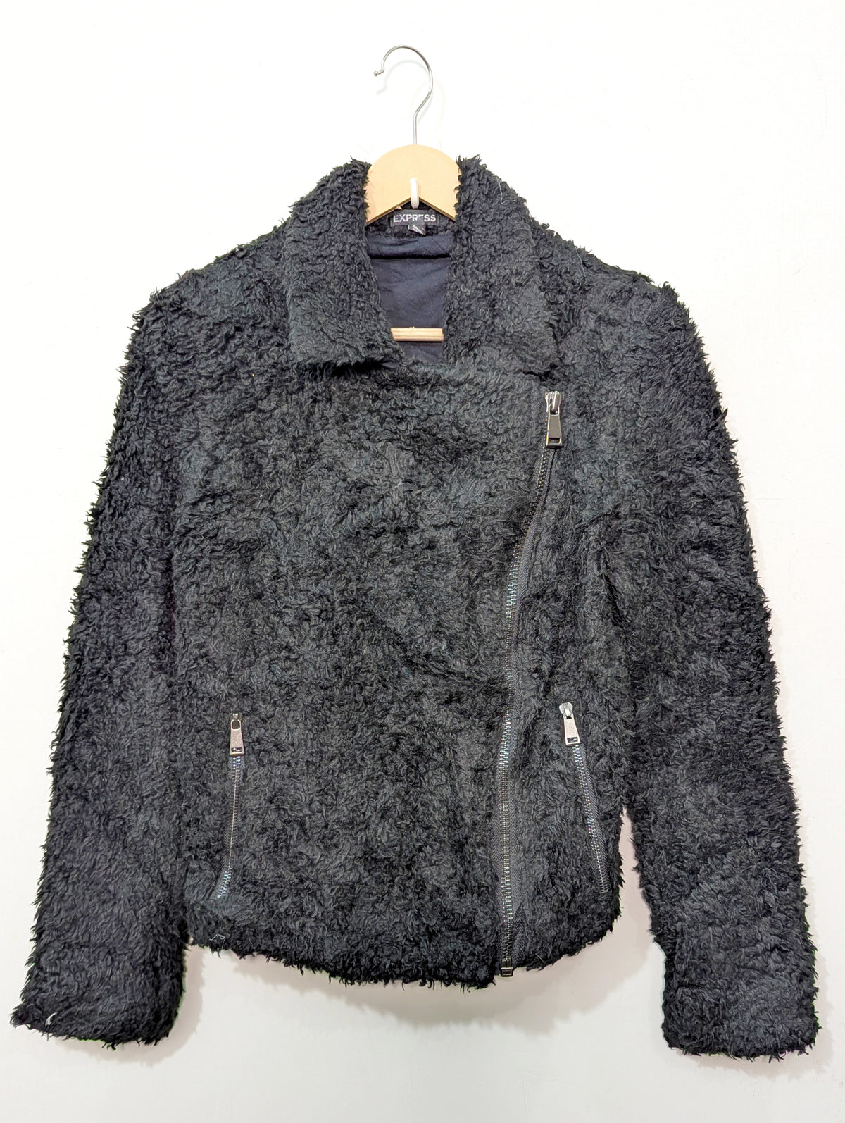 265 Trendy Fur Jacket for Winter Season – Online Store Pakistan | Velnoor