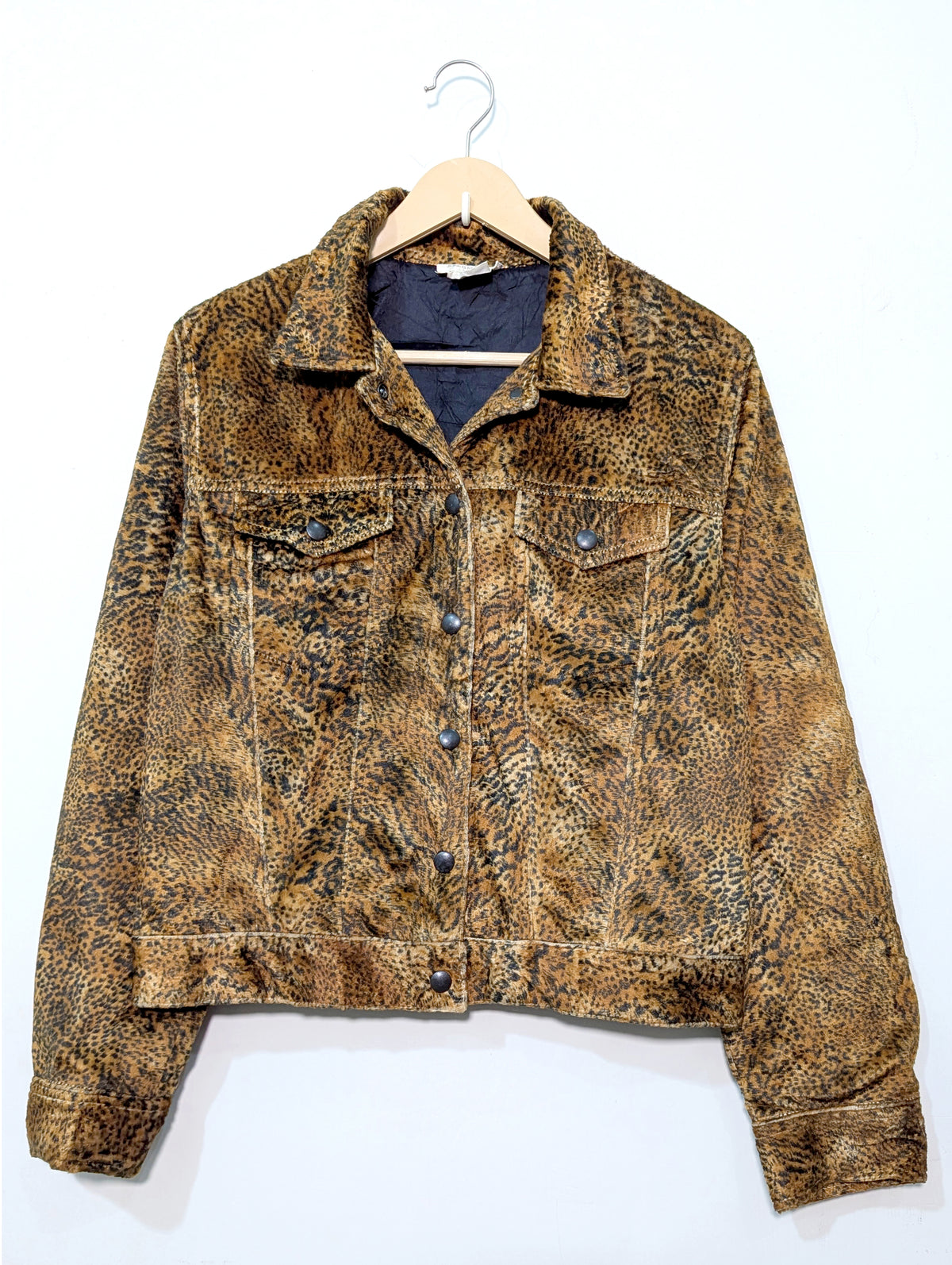 272 Cozy Imported Fur Jacket – Soft and Stylish Outerwear Pakistan | Velnoor