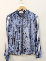 1072 Premium Velvet Jacket for Women – Luxury Winter Wear Pakistan