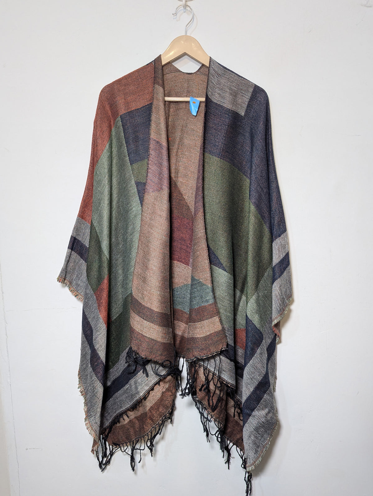 073 Stylish Branded Shawl for Women Winter Fashion Pakistan-velnoor