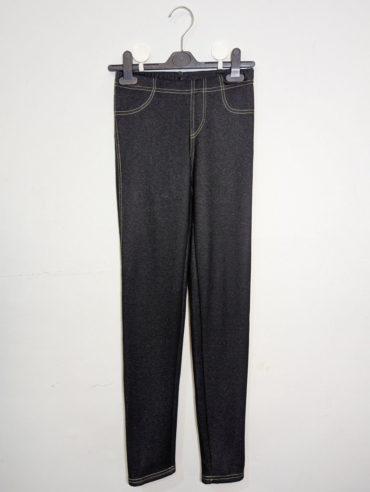 187 Comfortable Daily Trouser for Women – Premium Fabric Pakistan | Velnoor