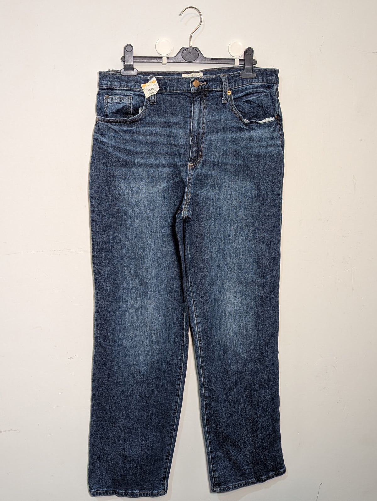 200 Trendy Blue Denim Jeans in Pakistan – Velnoor