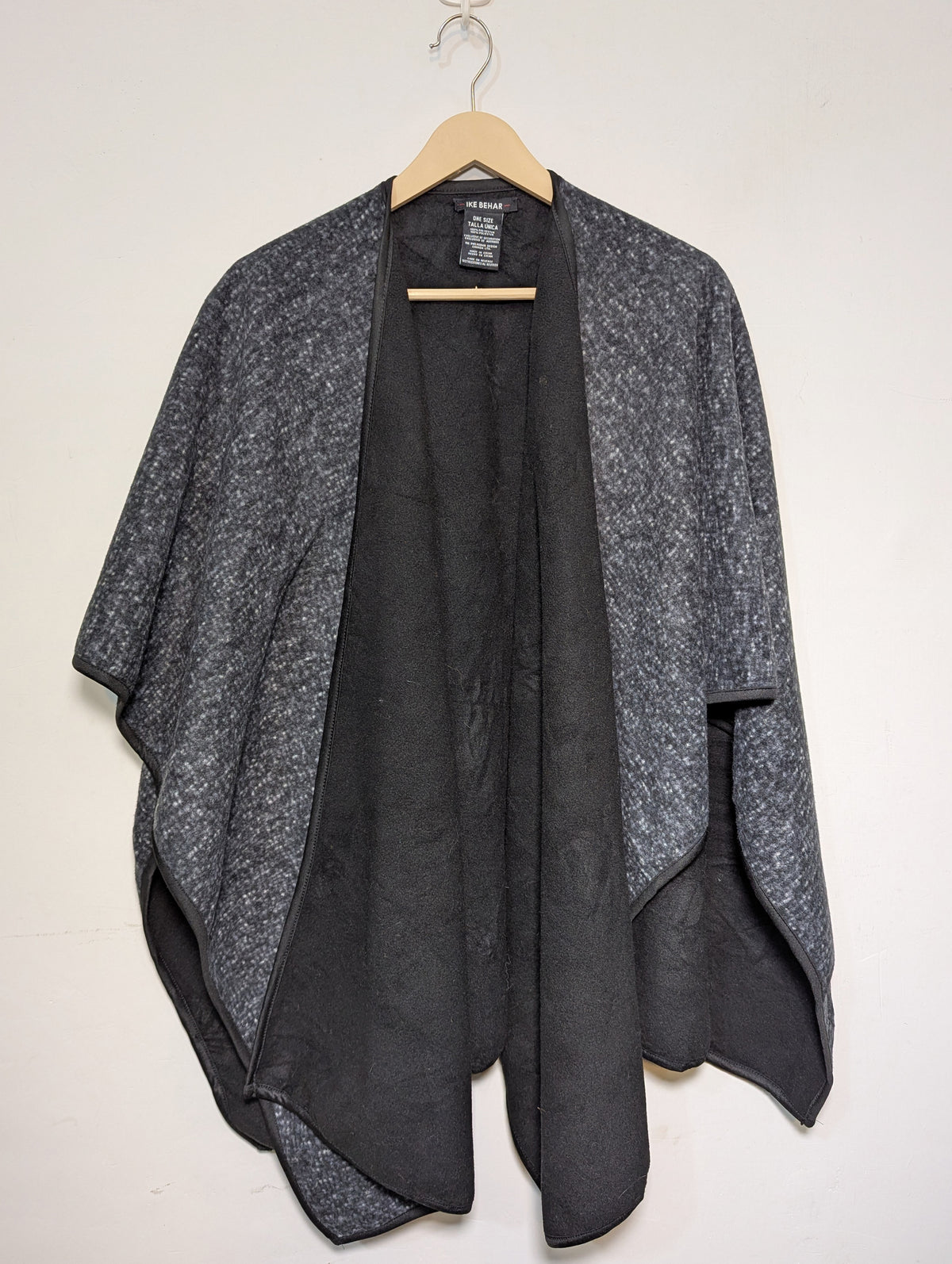 080 Classic Winter Shawl for Women Imported Elegant Design Pakistan-velnoor