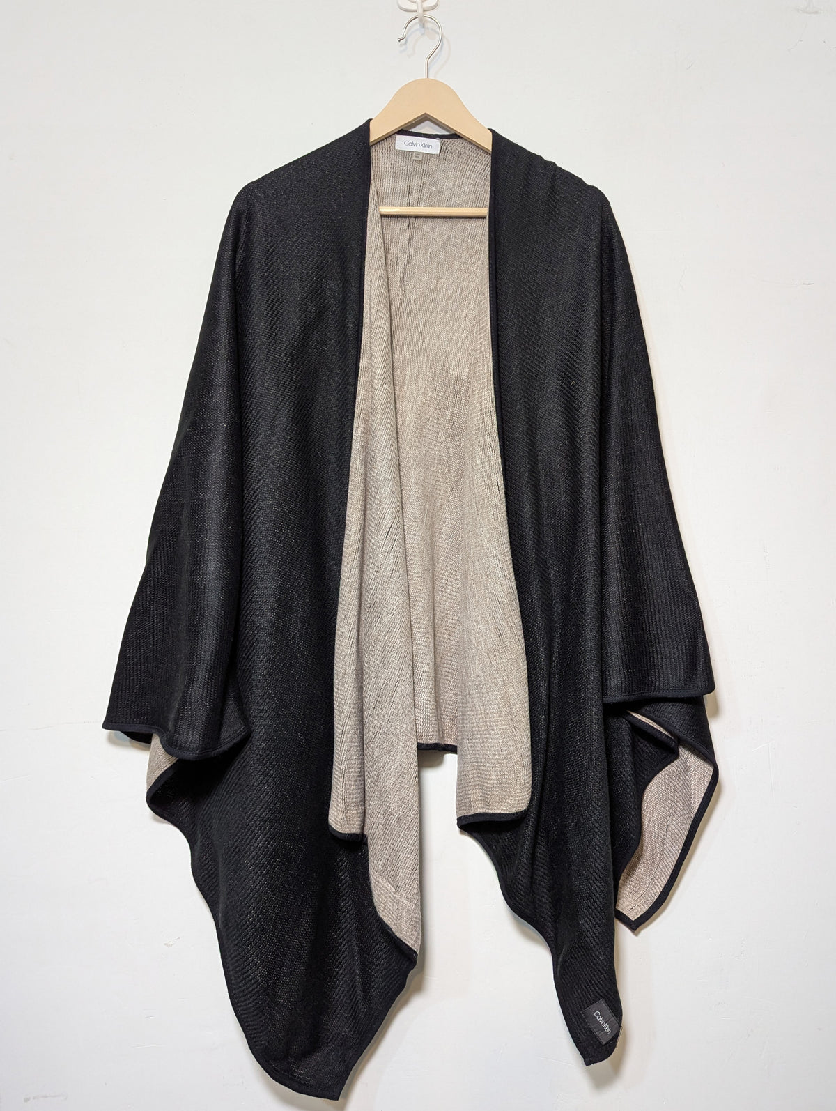 063 Women’s Branded Shawl Premium Imported Fabric in Pakistan-velnoor