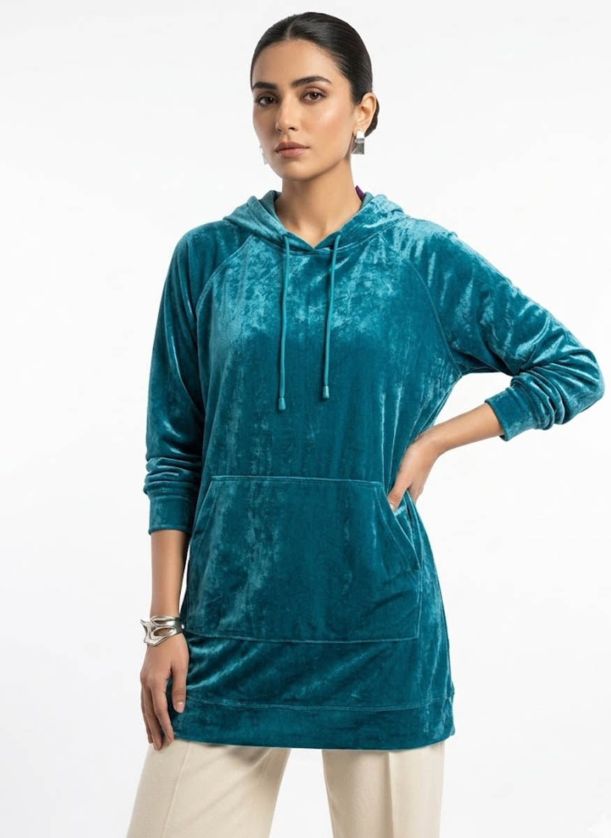 1091 Stylish Velvet Jacket for Women – Soft & Warm Winter Outfit