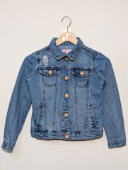 135 Minimal Damaged Style Girls Denim Jacket Pakistan – Trendy & Stylish | Velnoor
