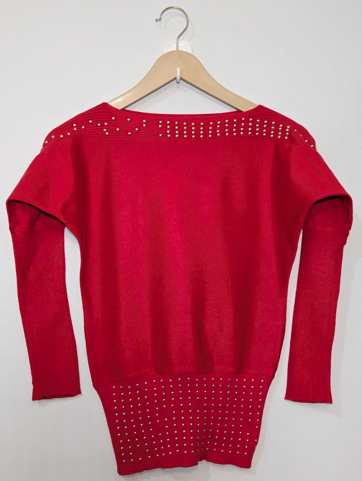 143 Girls Trendy Sweatshirt – Cozy Winter Wear Pakistan – Velnoor