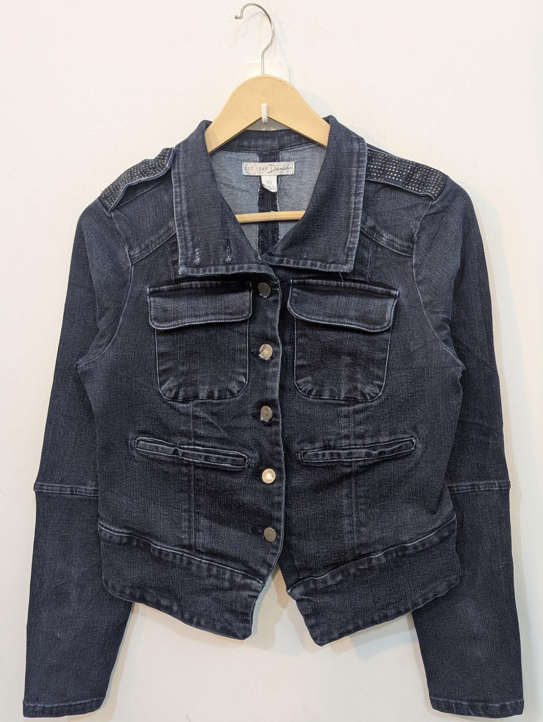 1120 Trendy Cropped Denim Jacket for Teen Girls Pakistan | Velnoor