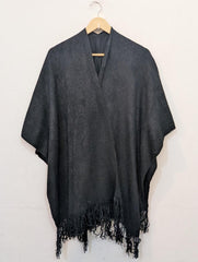 1320 Luxury Women’s Shawl – Imported Wool Design Available in Pakistan -velnoor