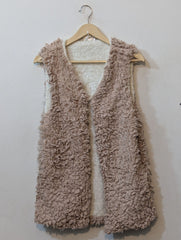 1215 Stylish Imported Fur Jacket – Soft Warm Outerwear Pakistan | Velnoor