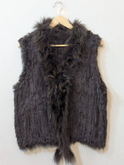 1200 Stylish Imported Fur Jacket – Soft Warm Outerwear Pakistan | Velnoor