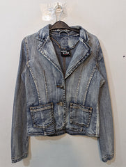 440 Girls Denim Jacket Pakistan – Trendy & Stylish | Velnoor