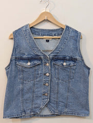 750 Girls Cropped Denim Jacket – Cool & Chic Pakistan | Velnoor